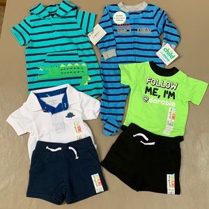 Boys 0-3 Month & 3-6 month outfits. 6 pieces